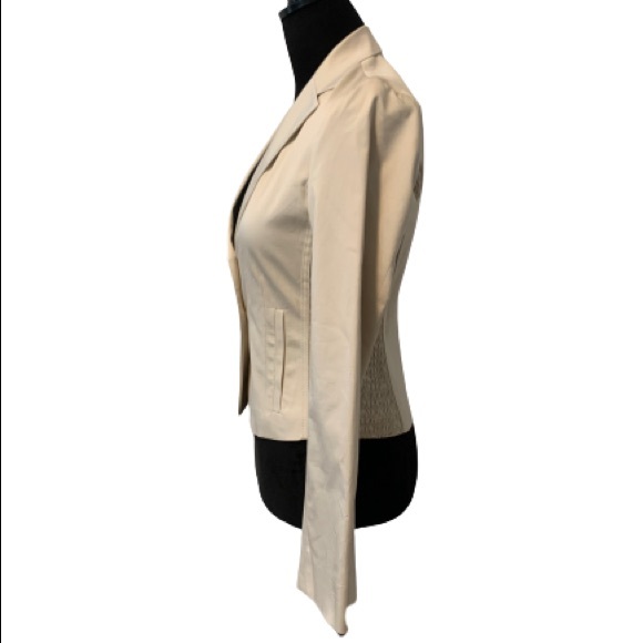 BCBG MAXAZRIA Cream Rouched Panel Jacket Size XS - Picture 8 of 12